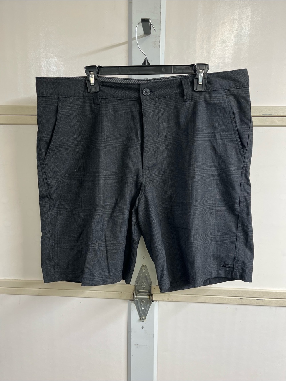 O'Neill Men's Plaid Flat Front Shorts - 3 pair deal - size 38